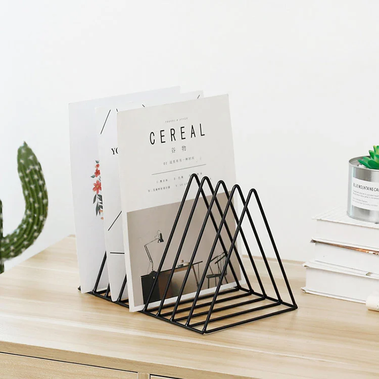 Comment un support de livre en métal de bureau peut-il améliorer votre efficacité de travail quotidienne ?